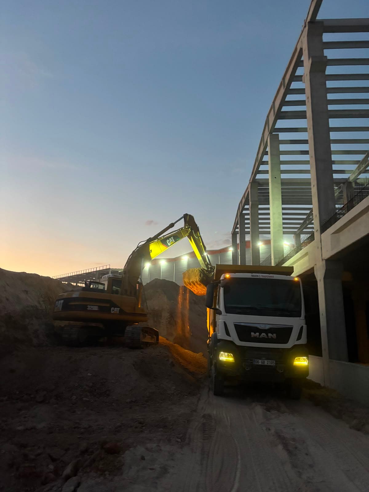 Caterpillar 320