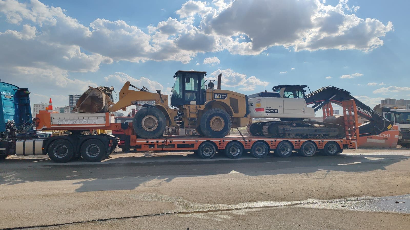 Hidromek HMK 220 LC